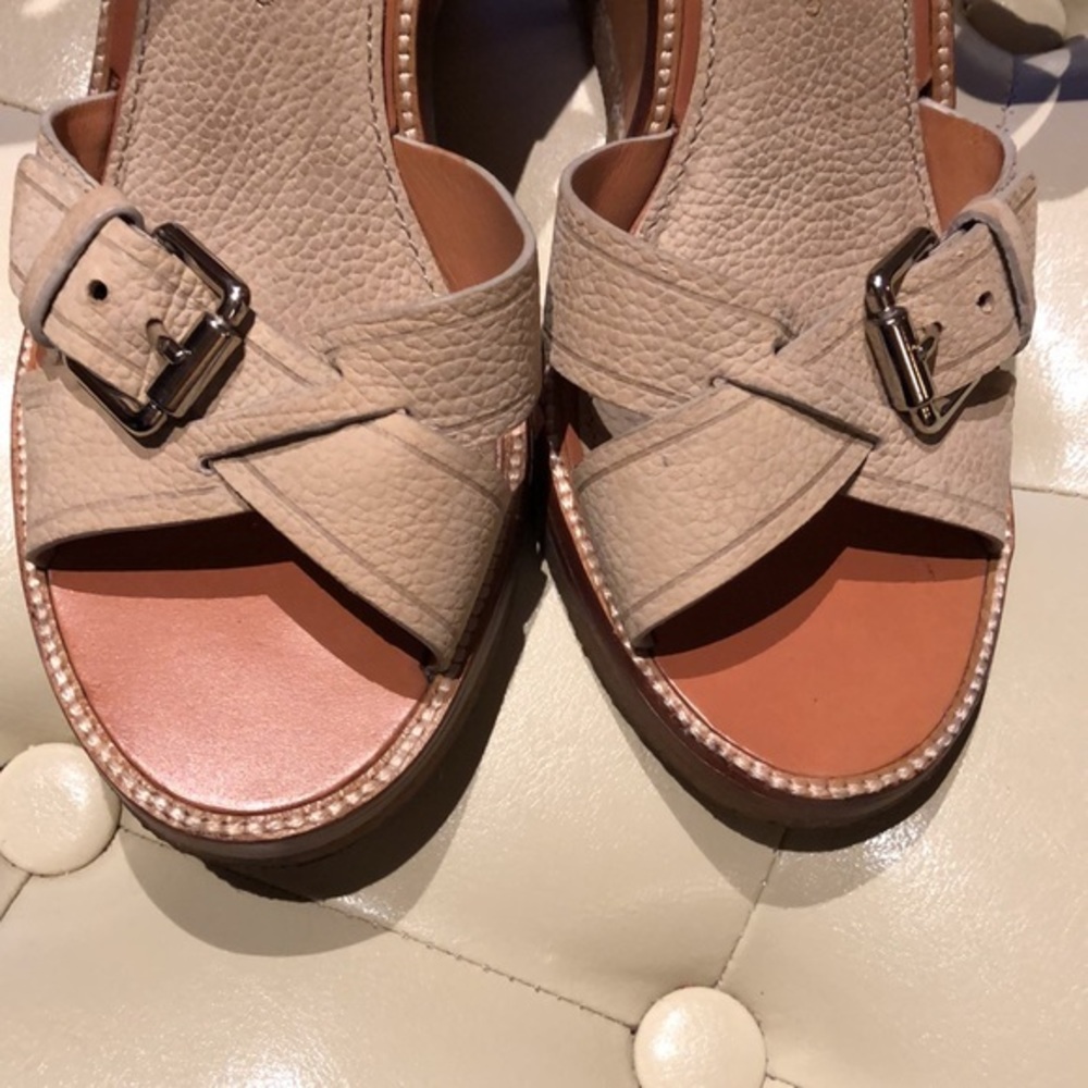 Vince Camuto Signature VI-CADANA genuine Leather wood wedge, size 8.5 - Picture 2 of 14